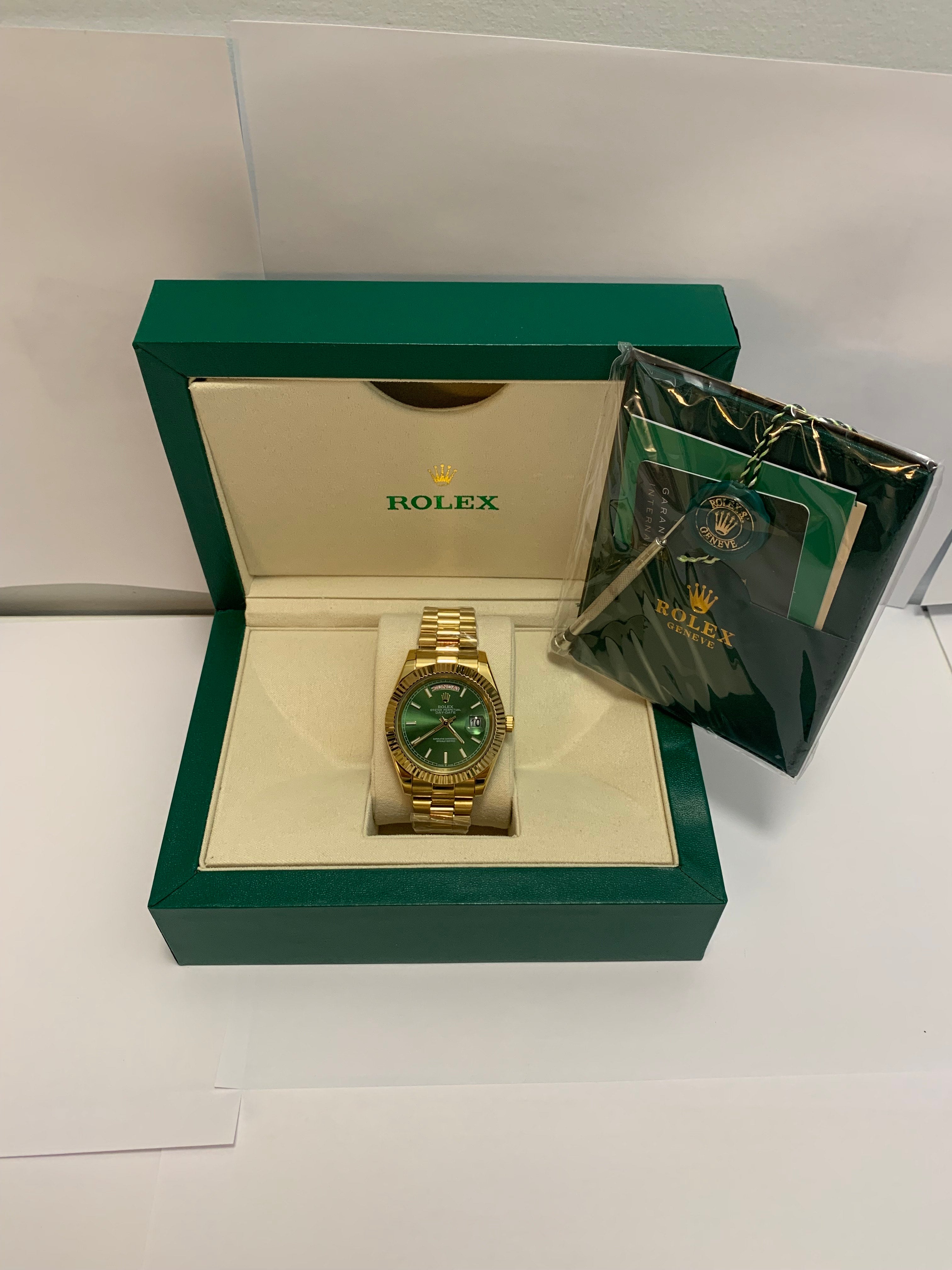Rolex Day Date 40 Green  Stick Dial