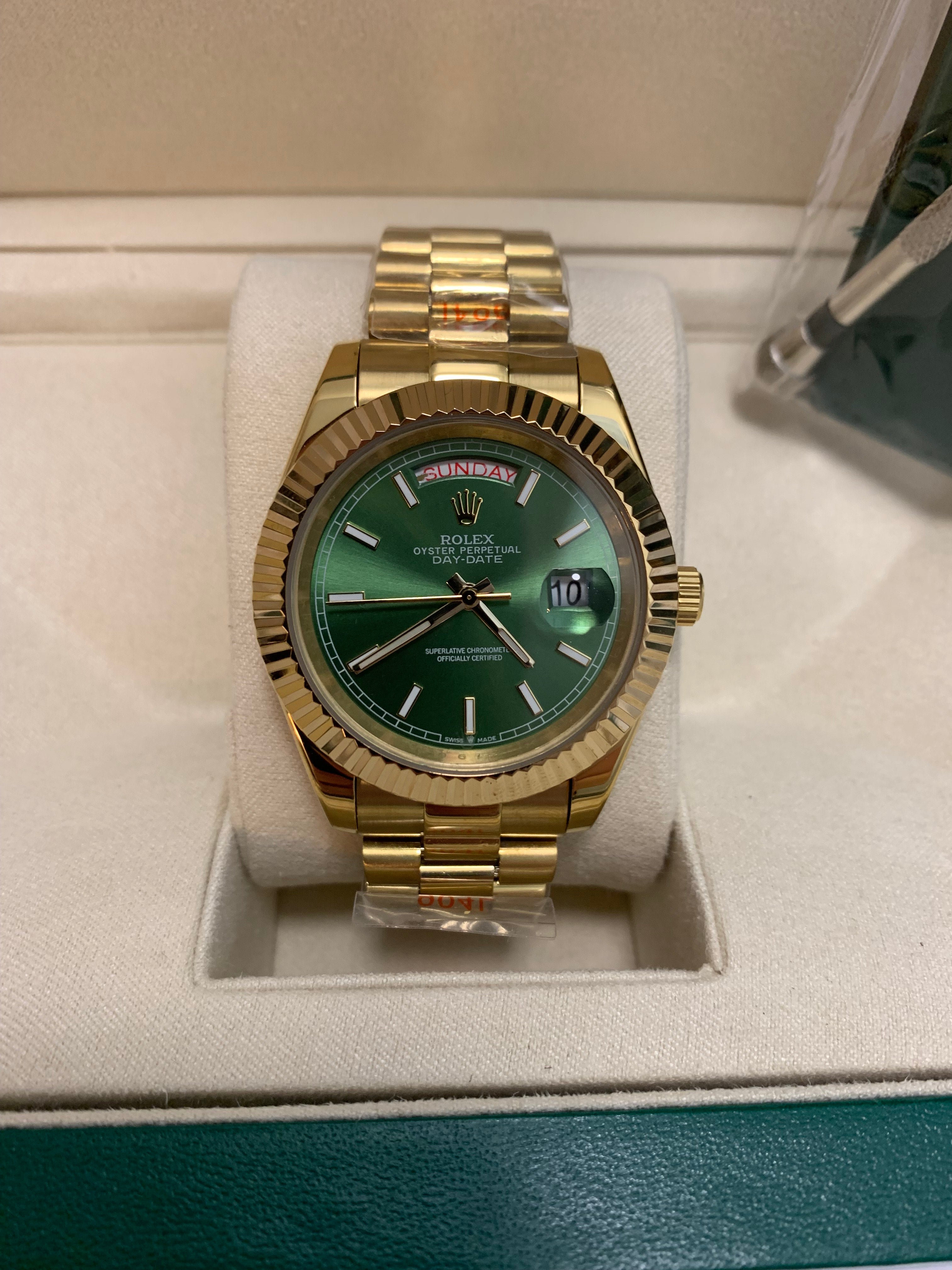 Rolex Day Date 40 Green  Stick Dial